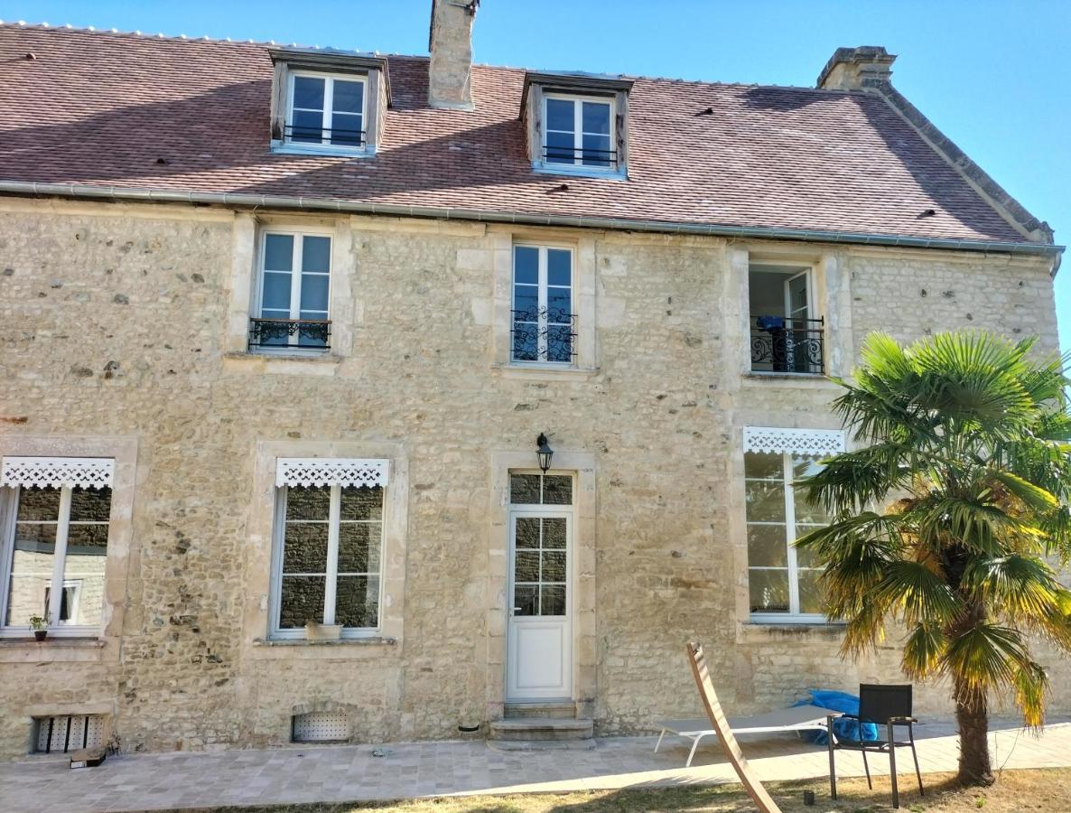 La Chambre Des Remparts Falaise  Eksteriør billede